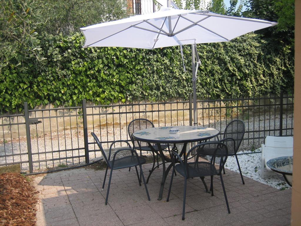 B&B Domus Sirmione Zewnętrze zdjęcie